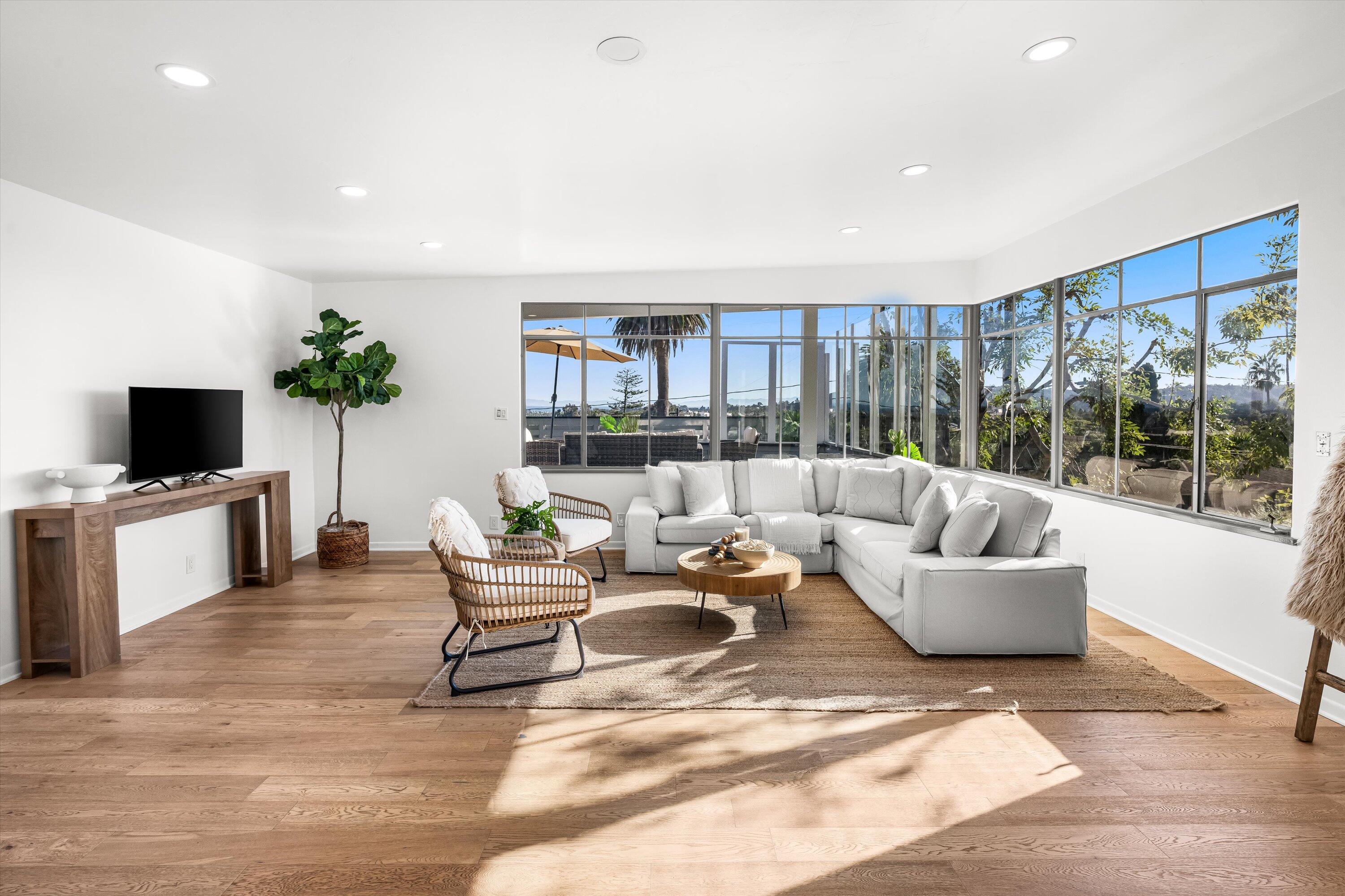 1418 Alta Vista Road