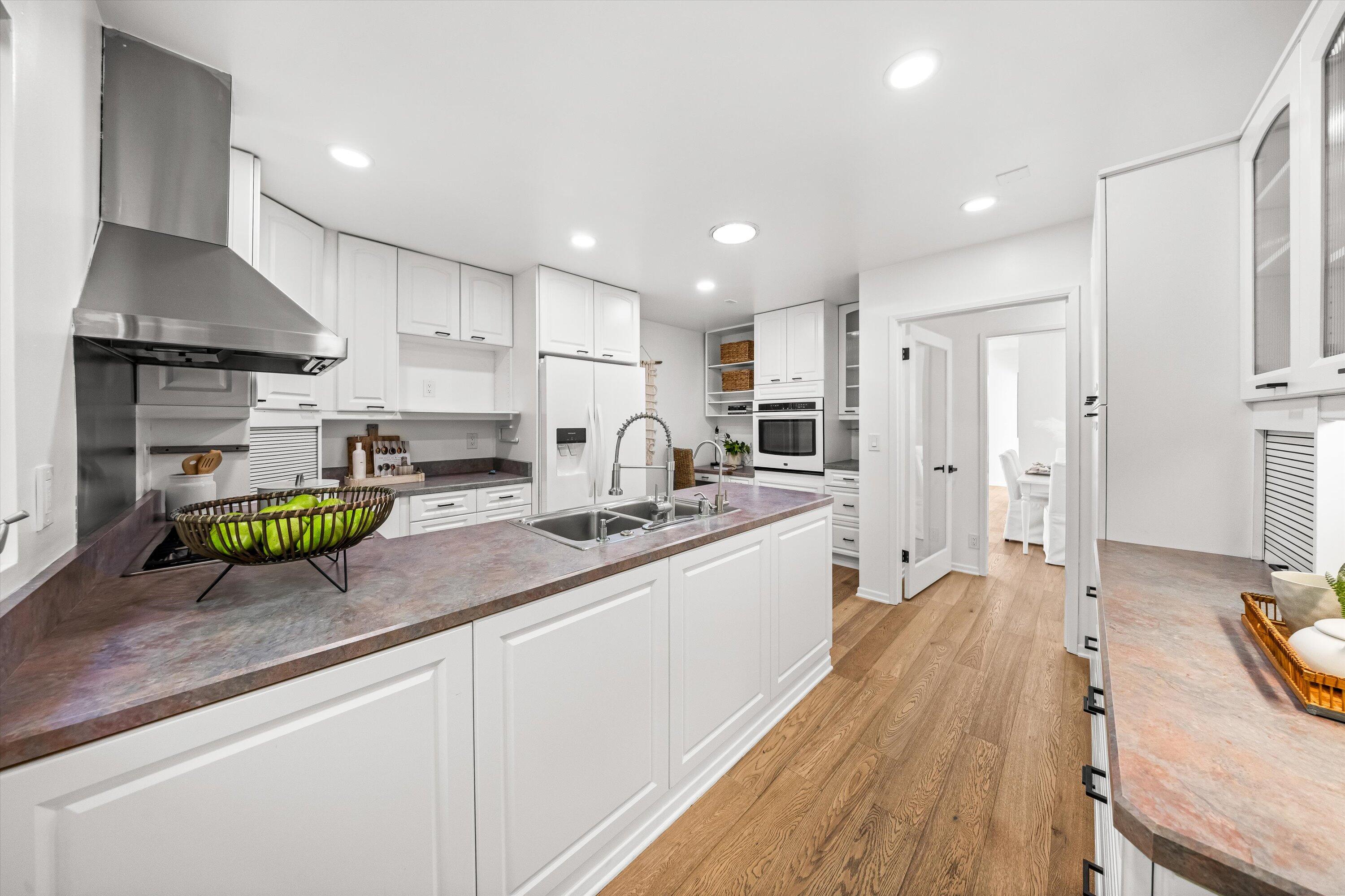 1418 Alta Vista Road