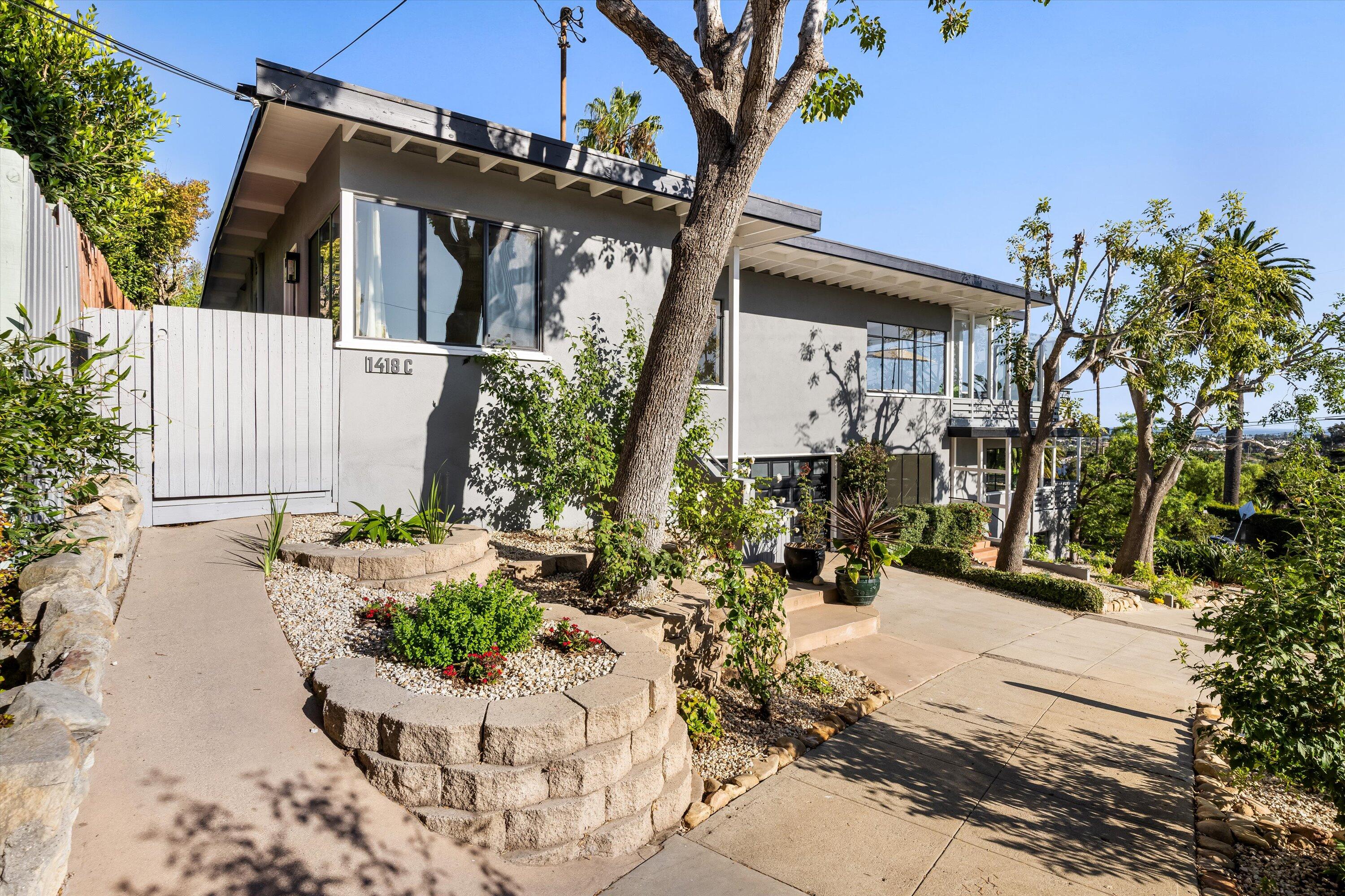 1418 Alta Vista Road