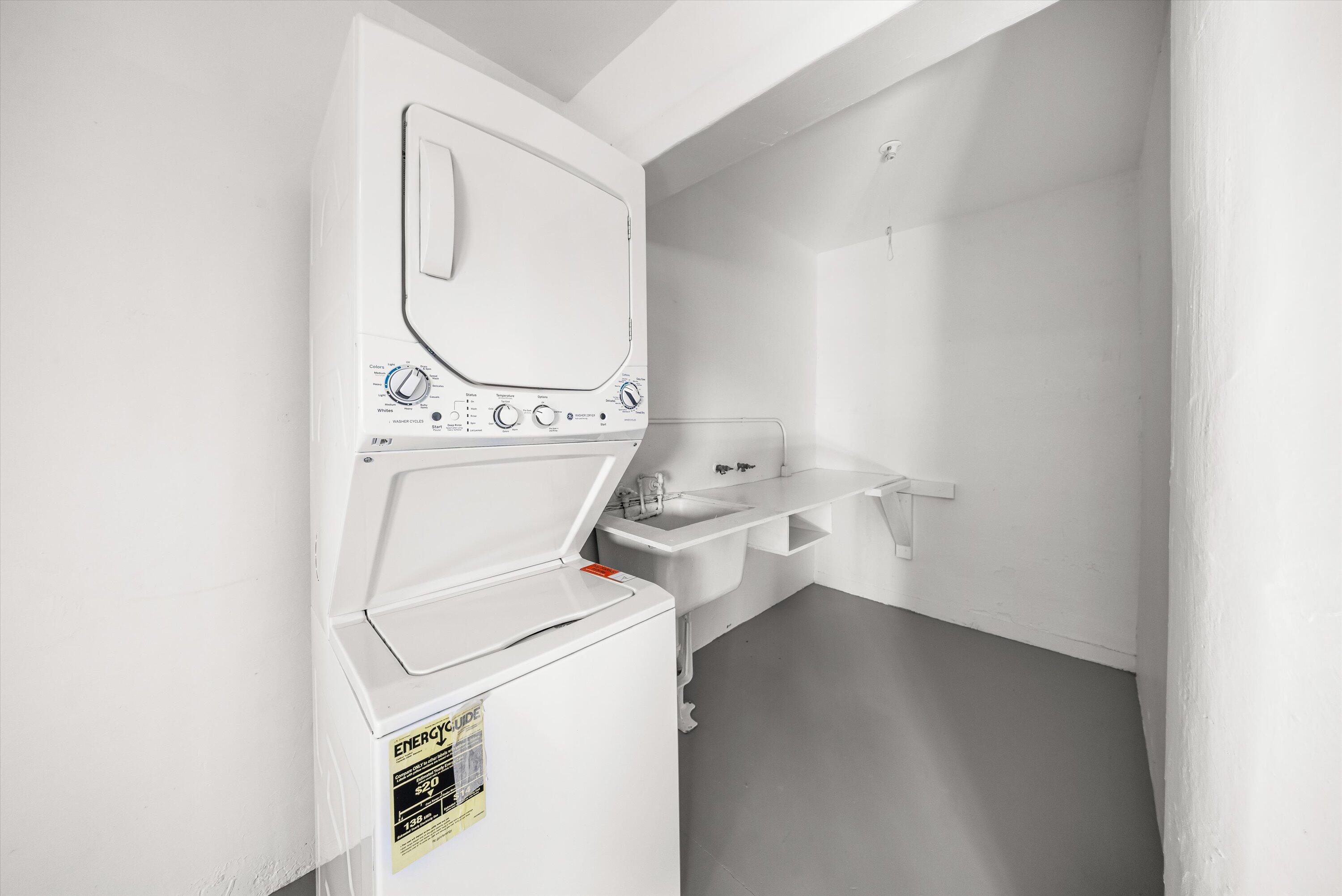 1418 Alta Vista Road