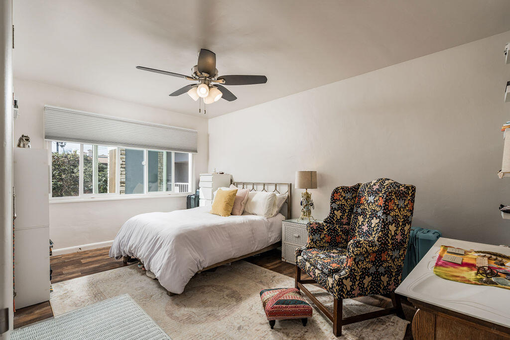 440 Corona Del Mar, SANTA BARBARA