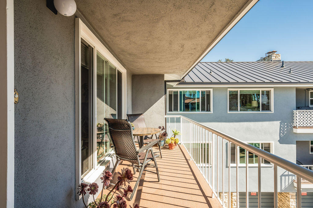 440 Corona Del Mar, SANTA BARBARA