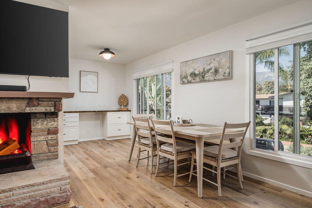 440 Corona Del Mar, SANTA BARBARA