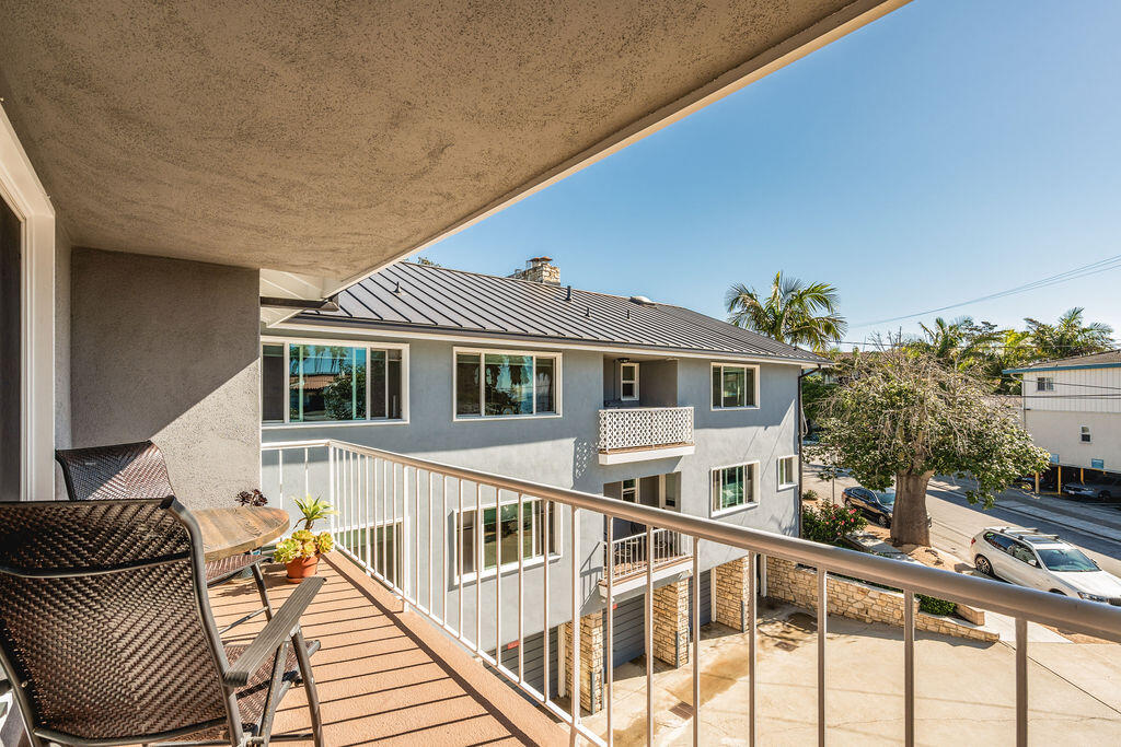 440 Corona Del Mar, SANTA BARBARA