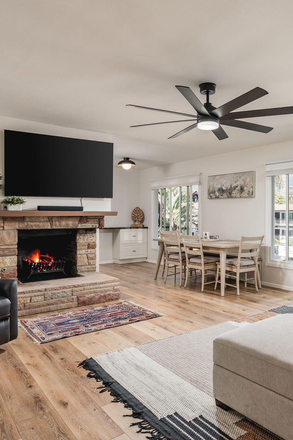 440 Corona Del Mar, SANTA BARBARA