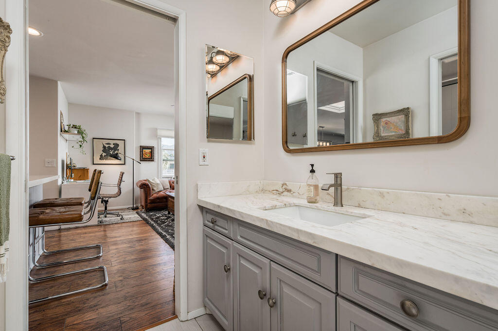 440 Corona Del Mar, SANTA BARBARA