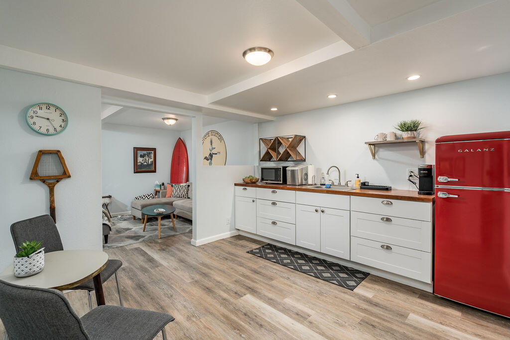440 Corona Del Mar, SANTA BARBARA