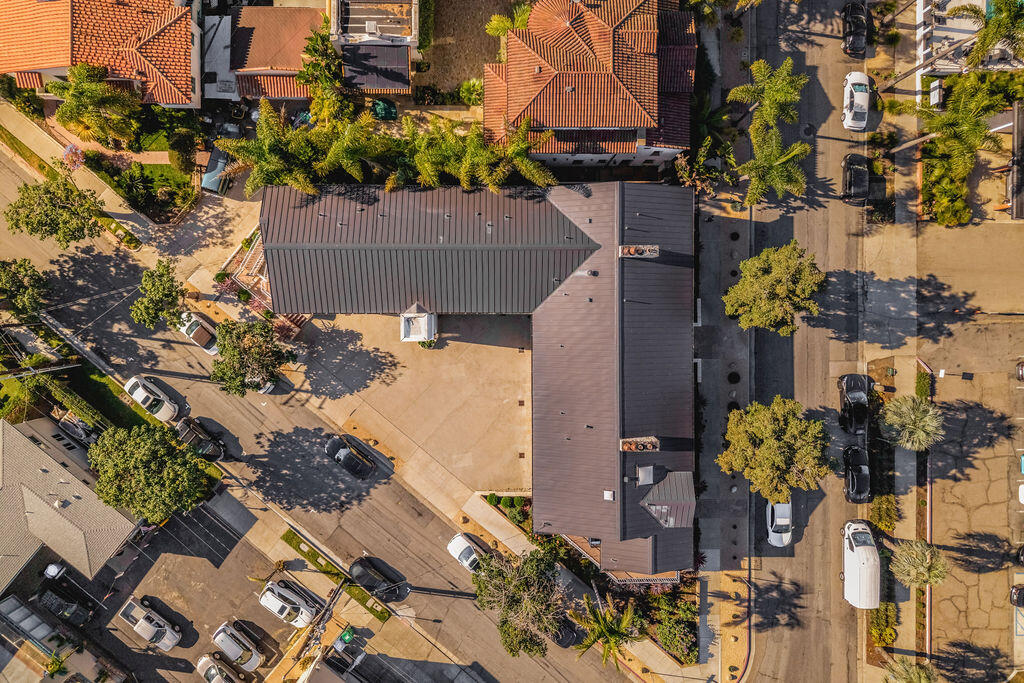 440 Corona Del Mar, SANTA BARBARA
