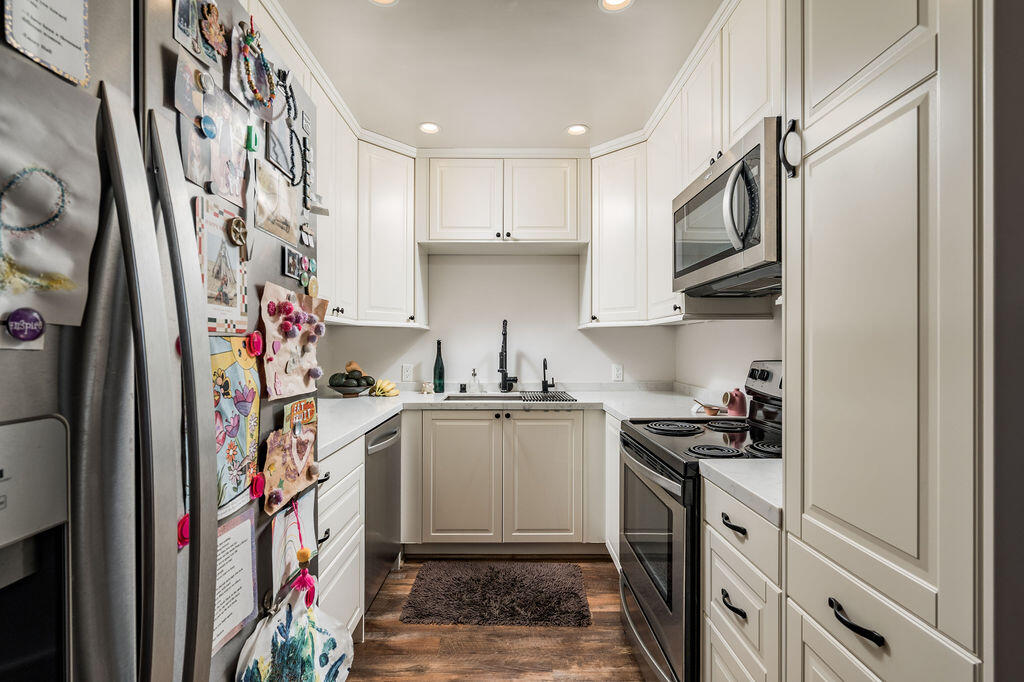 440 Corona Del Mar, SANTA BARBARA