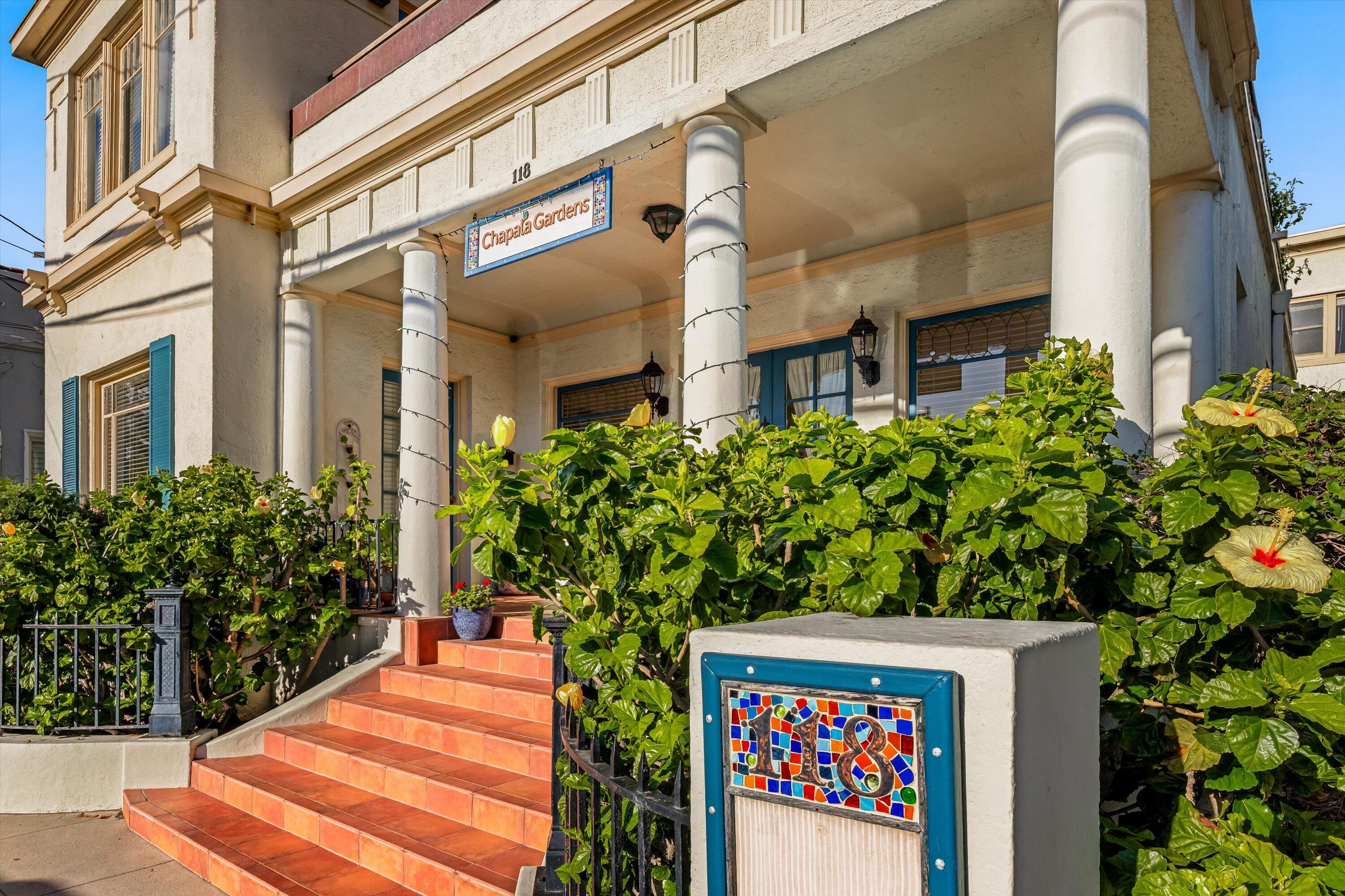 118 Chapala Street
