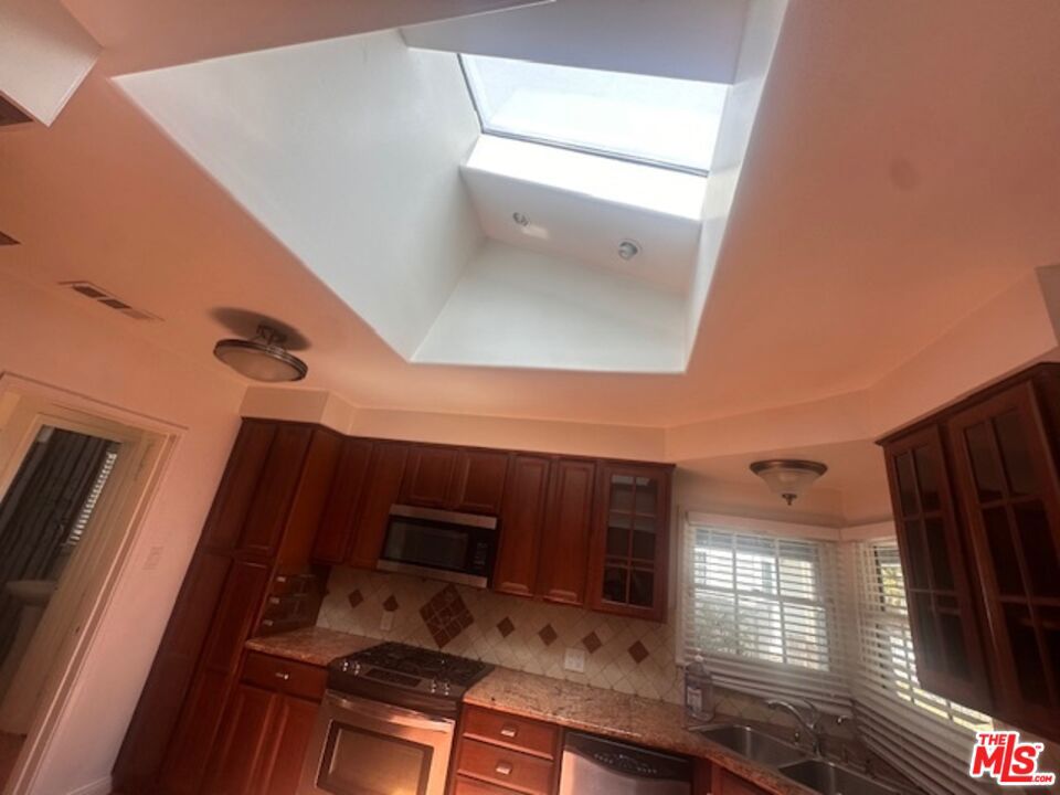 4715 Camellia Avenue