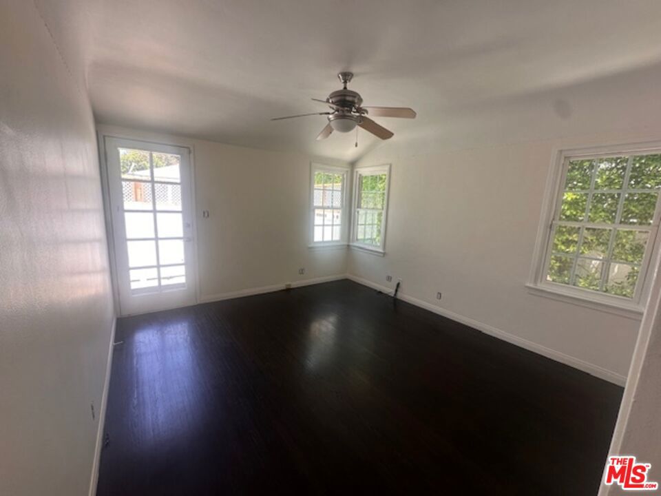 4715 Camellia Avenue