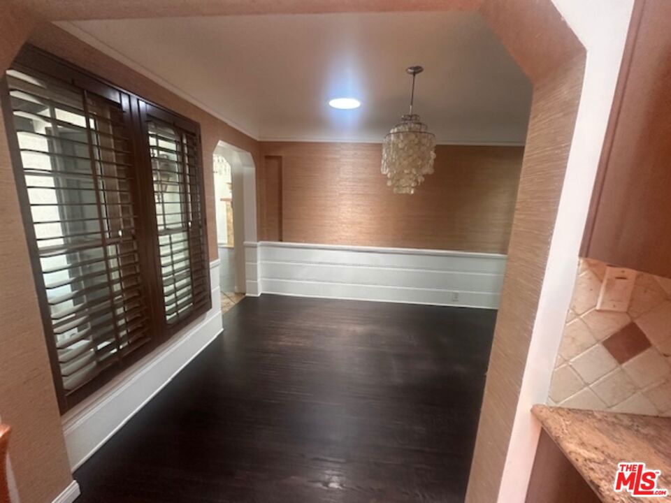 4715 Camellia Avenue