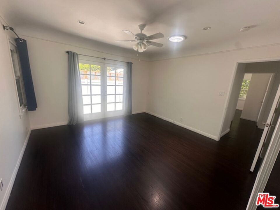 4715 Camellia Avenue