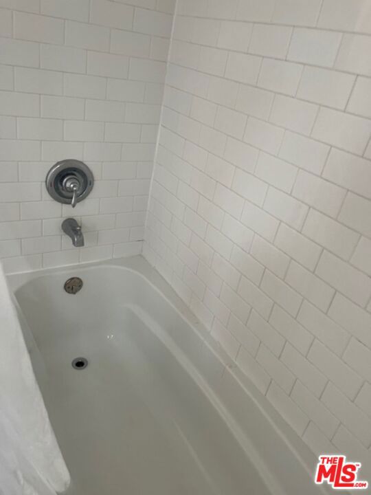 1361 S Cochran Avenue