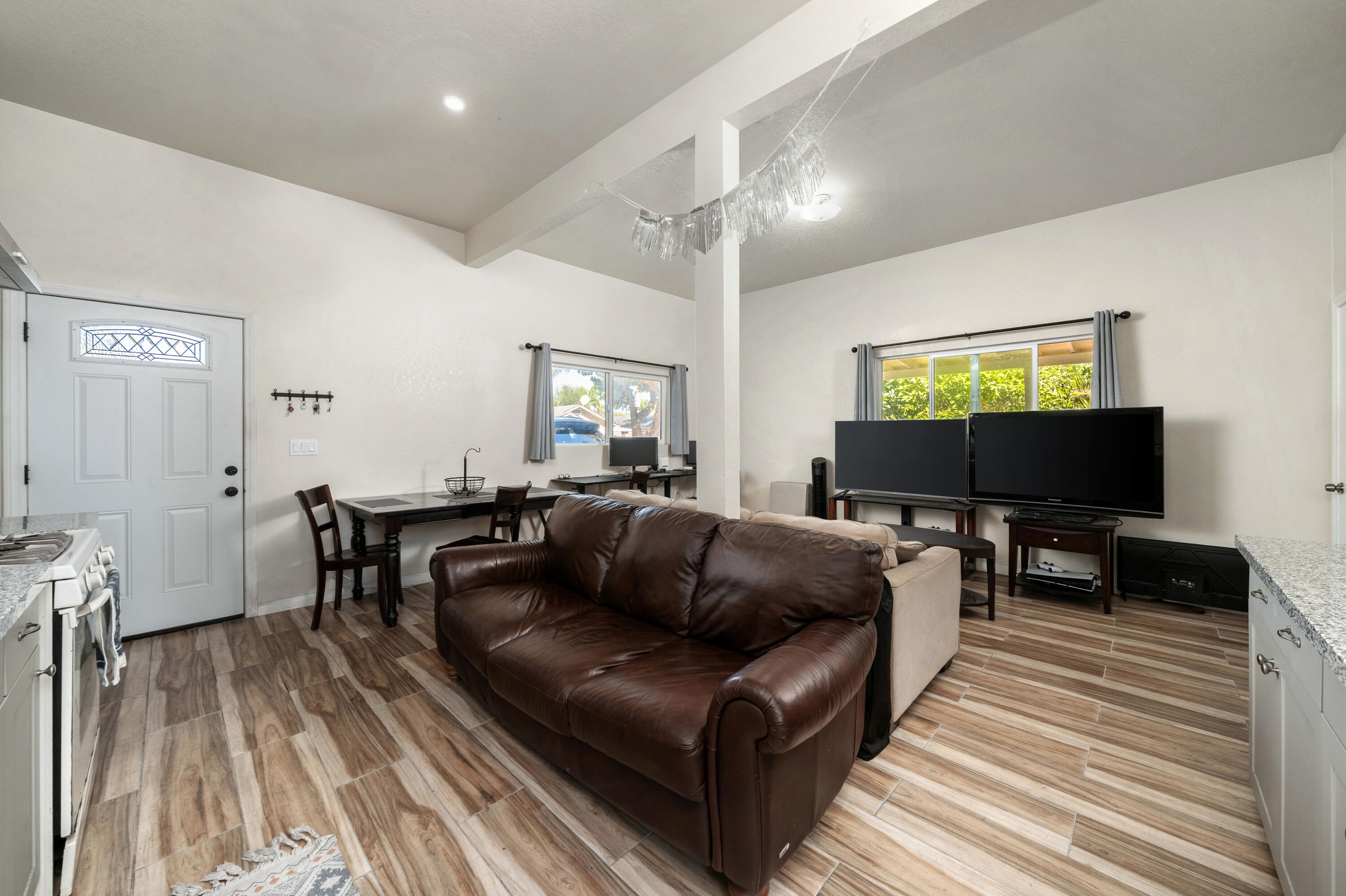 801 W Sola Street