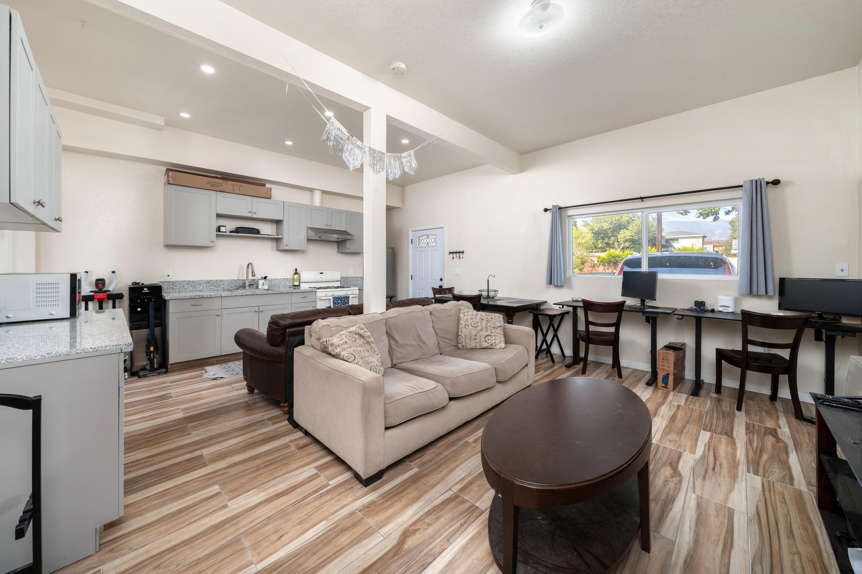 801 W Sola Street