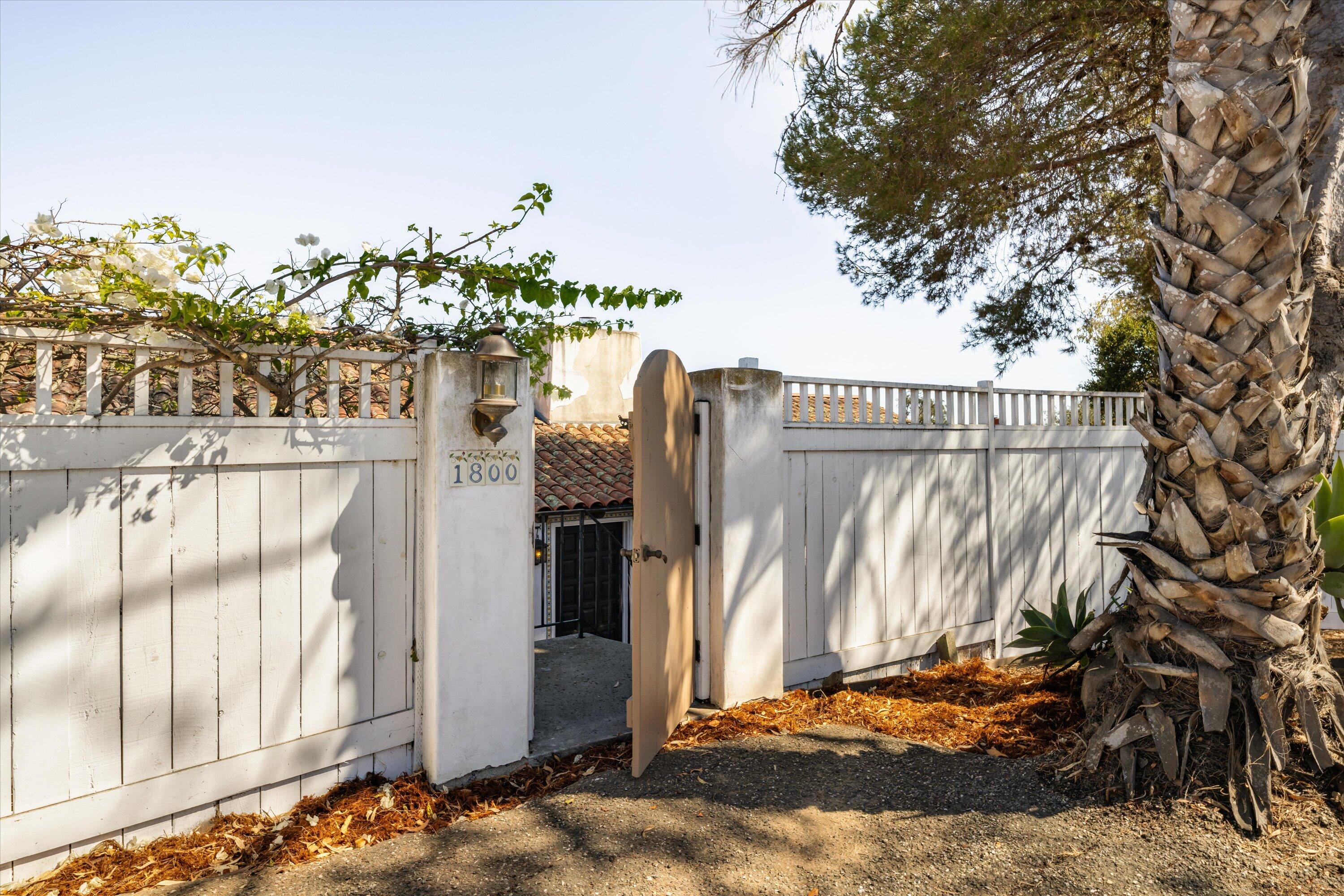 1800 Eucalyptus Hill Road