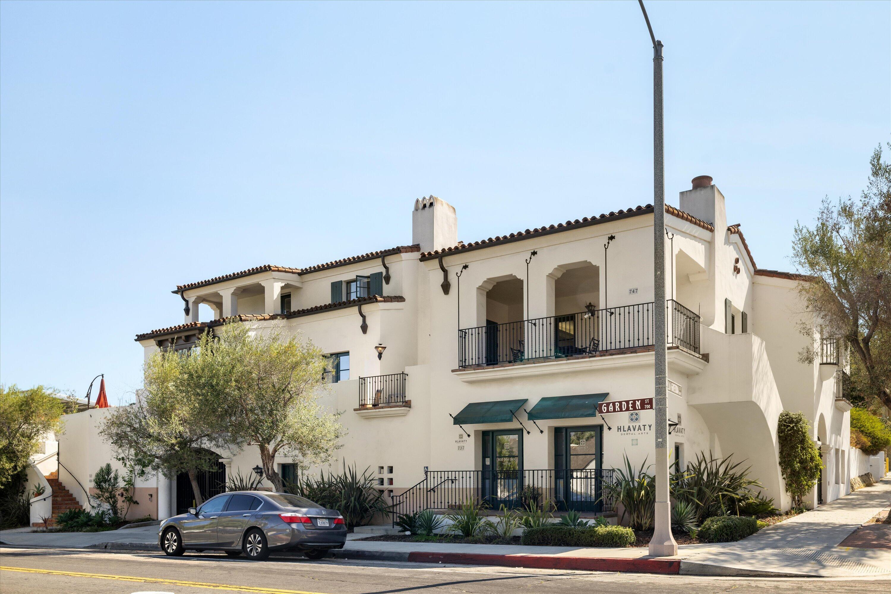 SANTA BARBARA