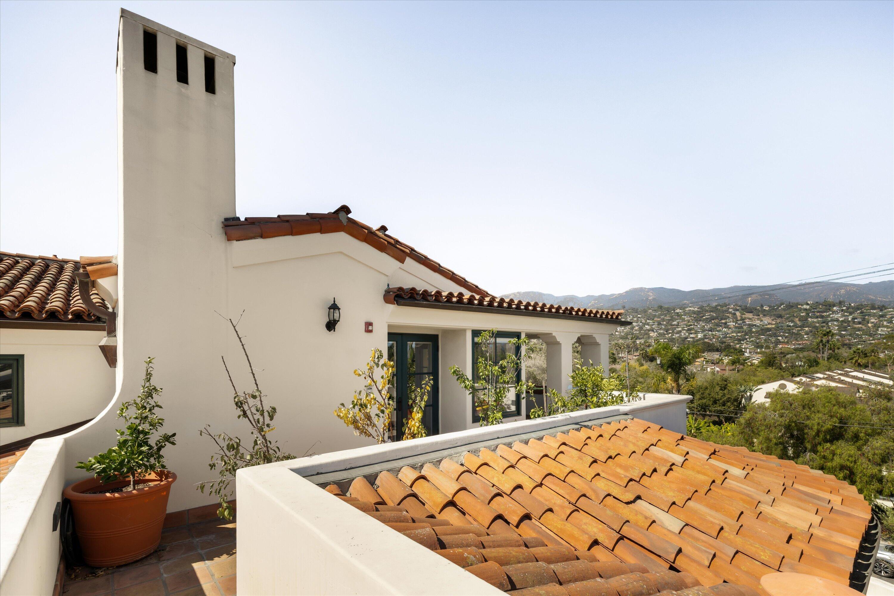 SANTA BARBARA