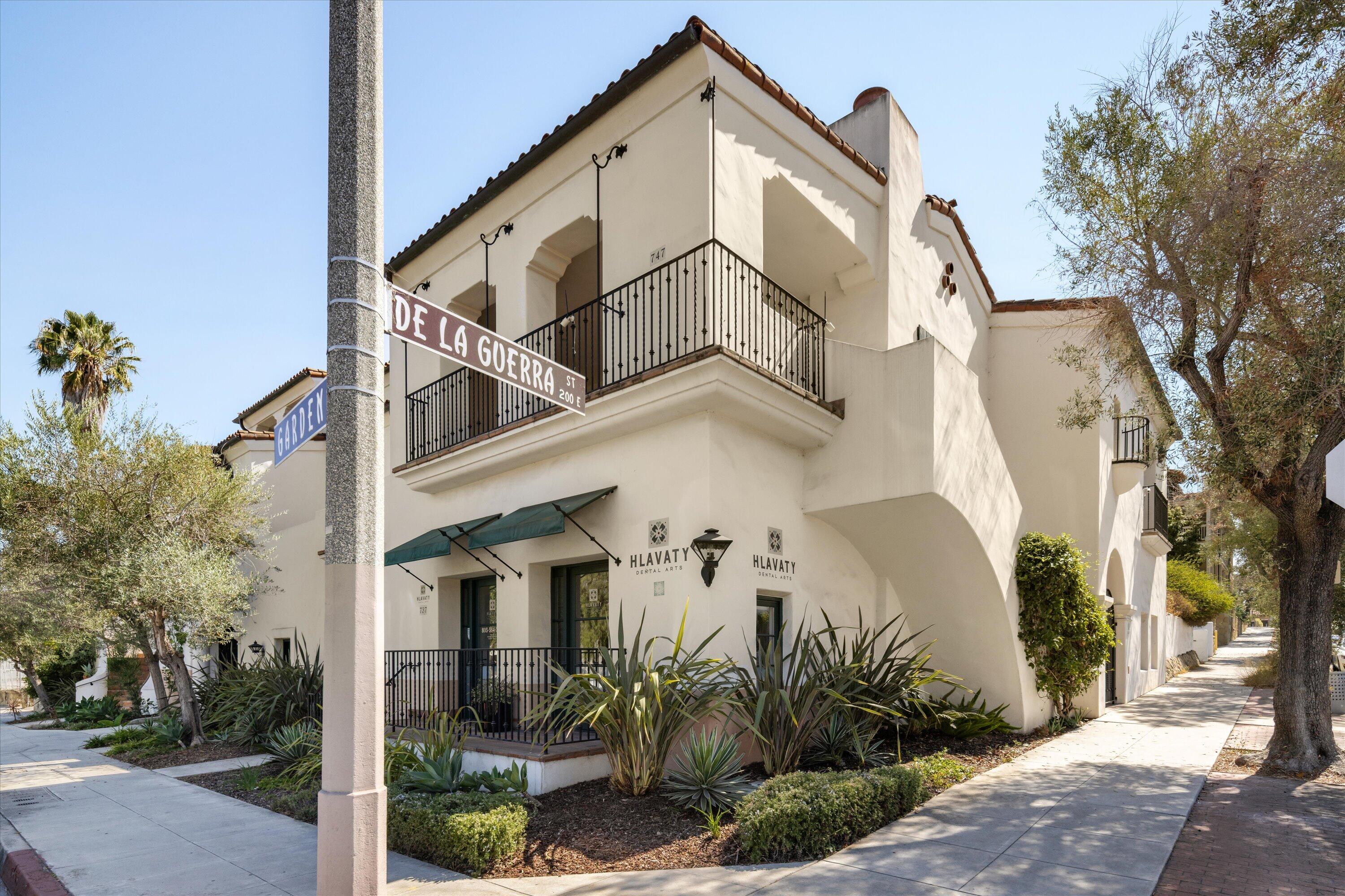 SANTA BARBARA