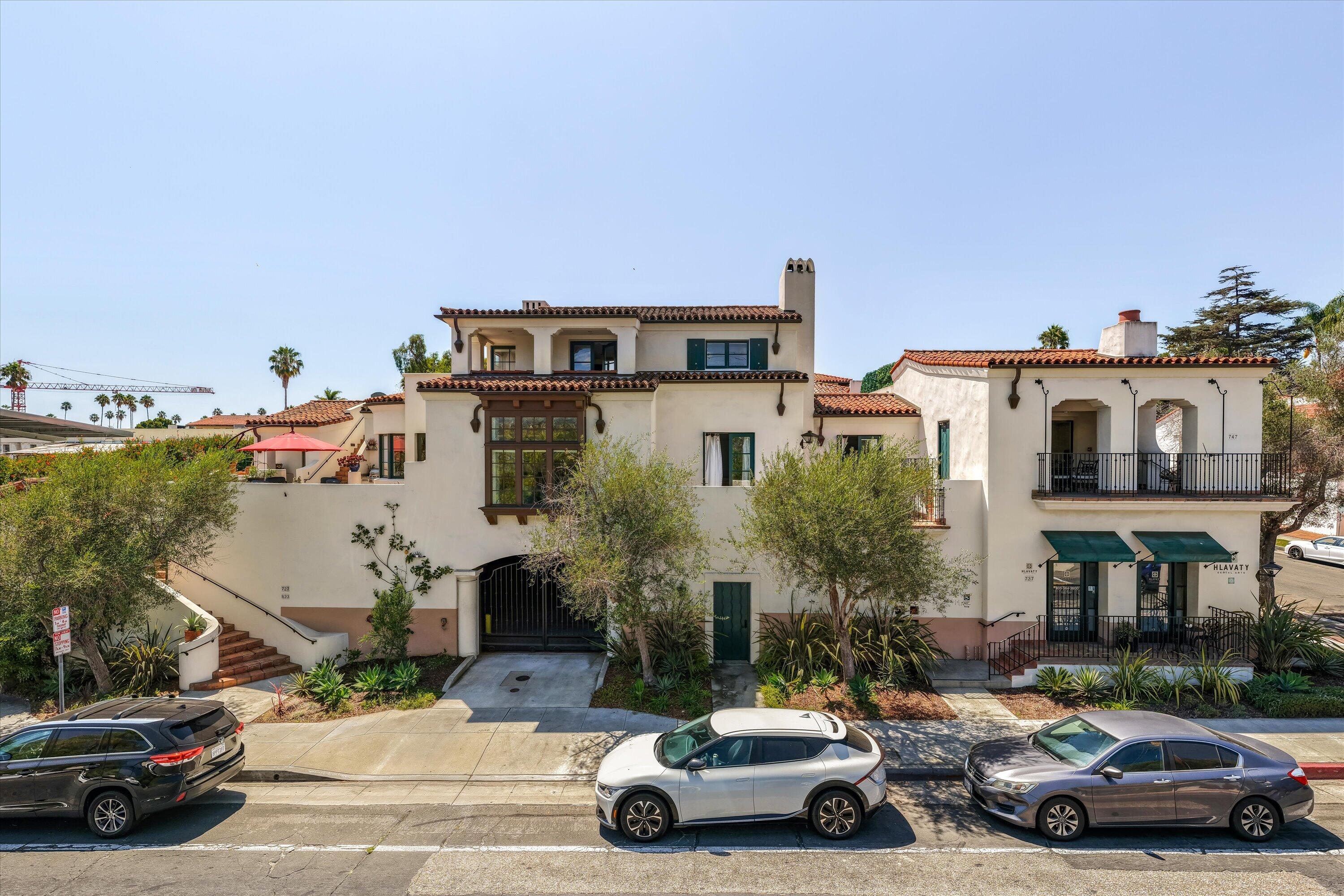 SANTA BARBARA