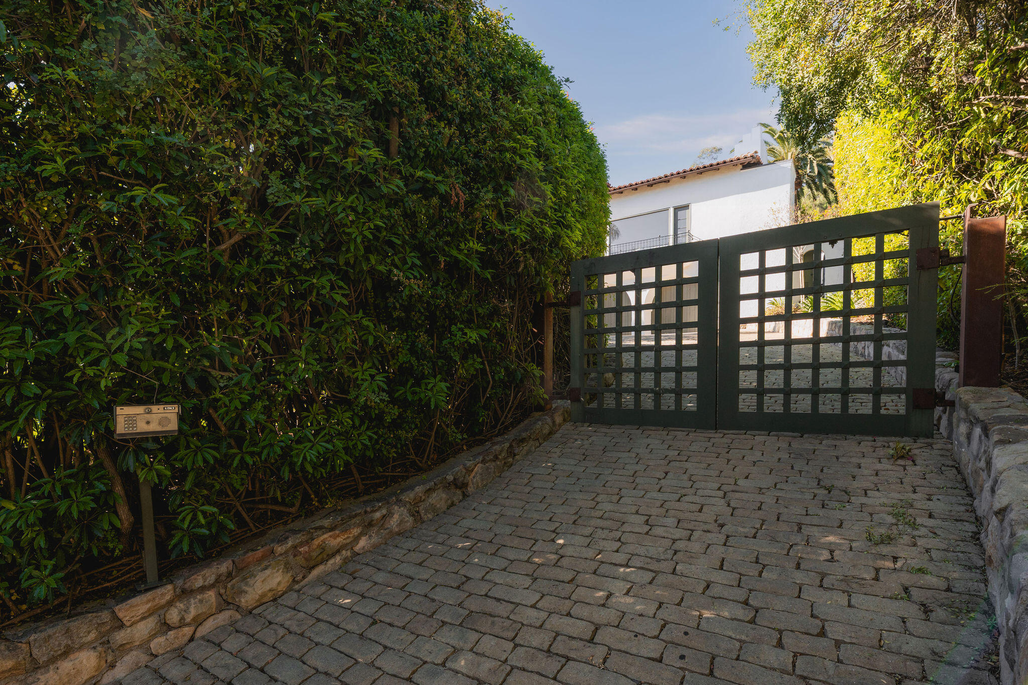 1710 Mira Vista Avenue