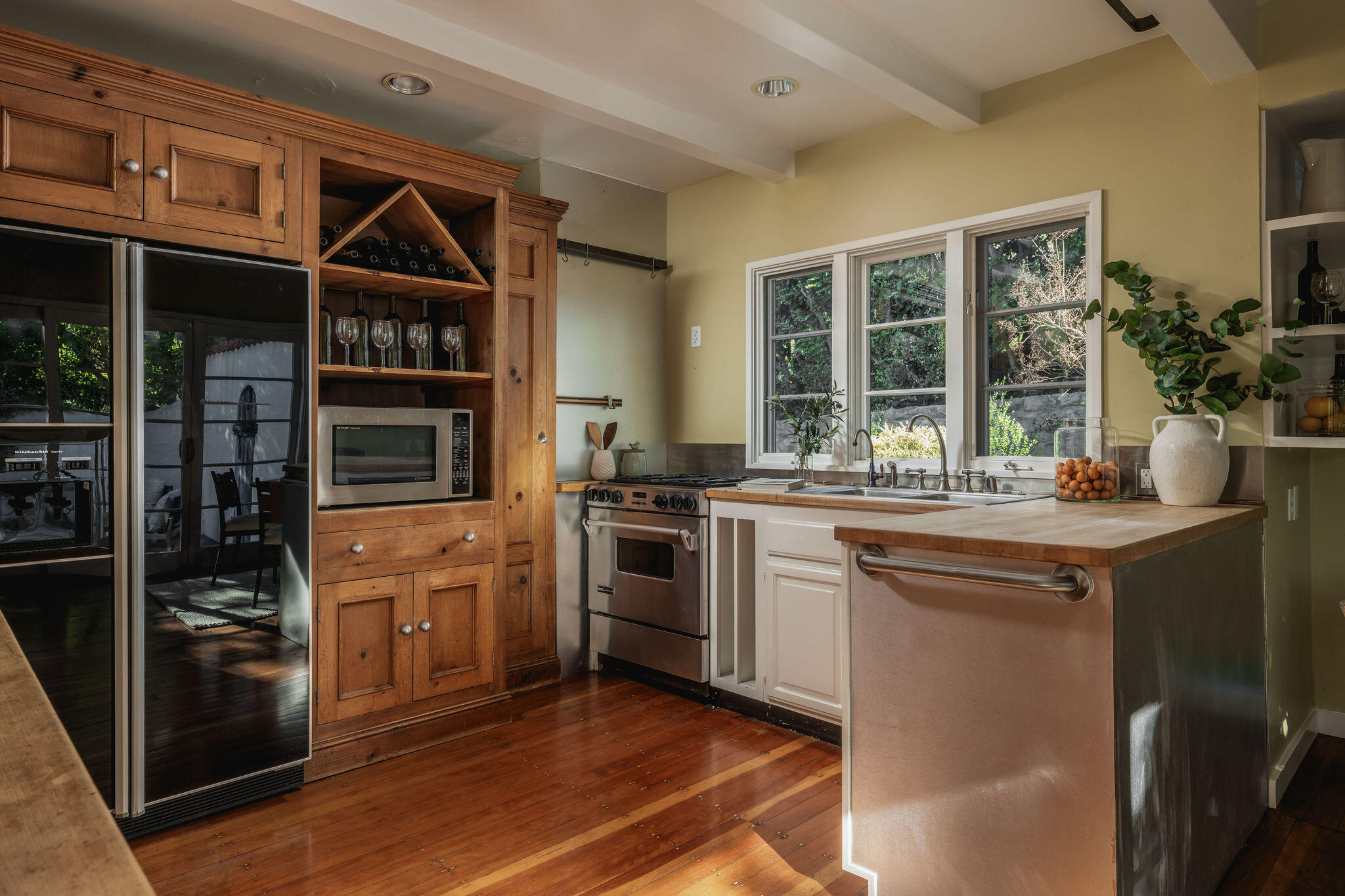 1710 Mira Vista Avenue