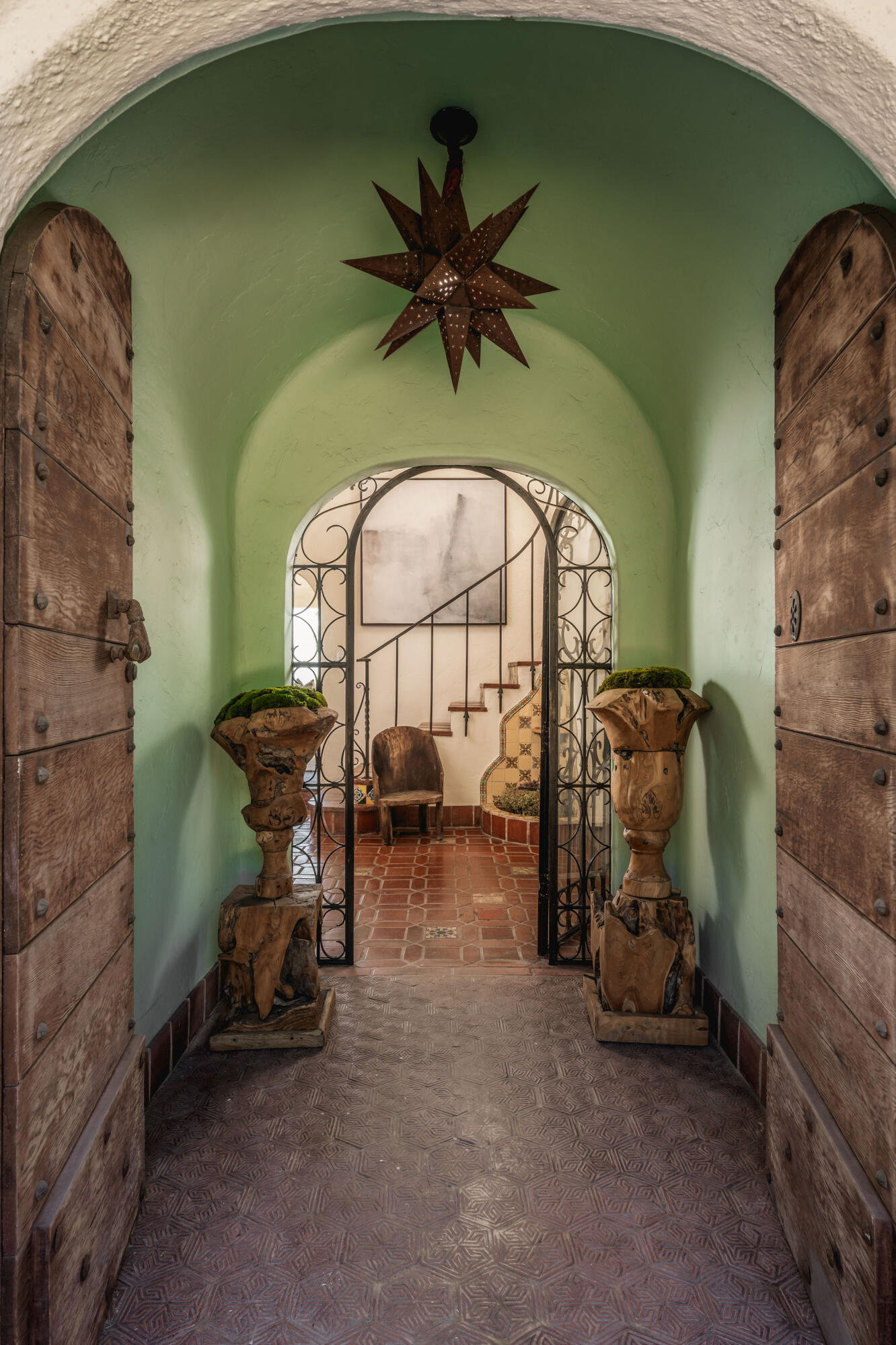 1710 Mira Vista Avenue