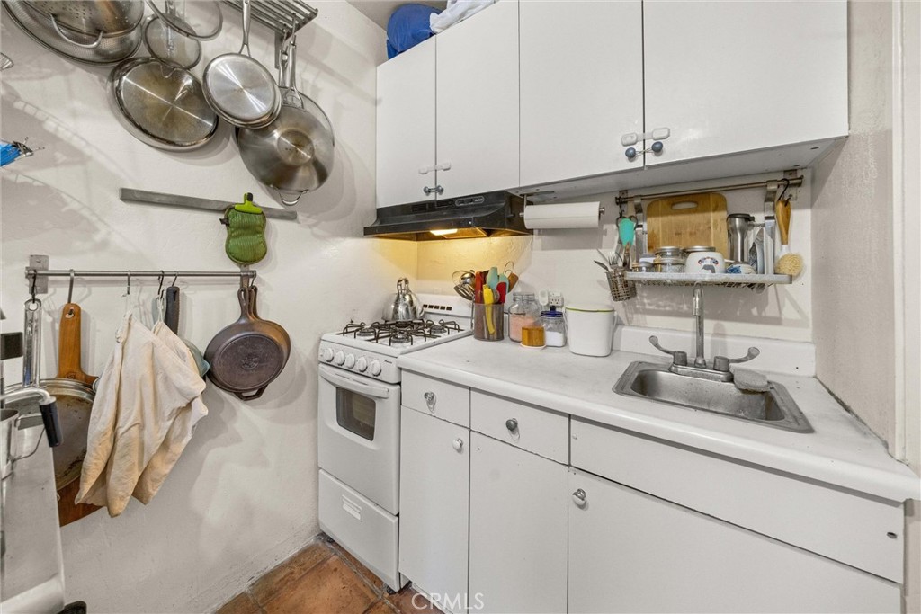 2215 Oak Park Lane