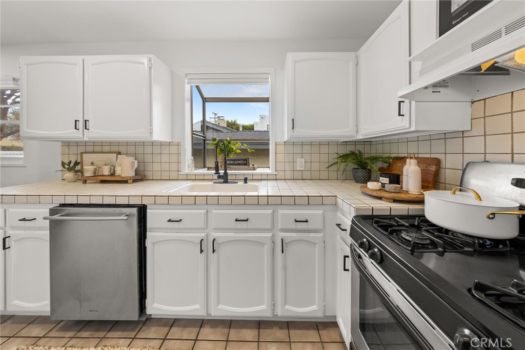 2215 Oak Park Lane