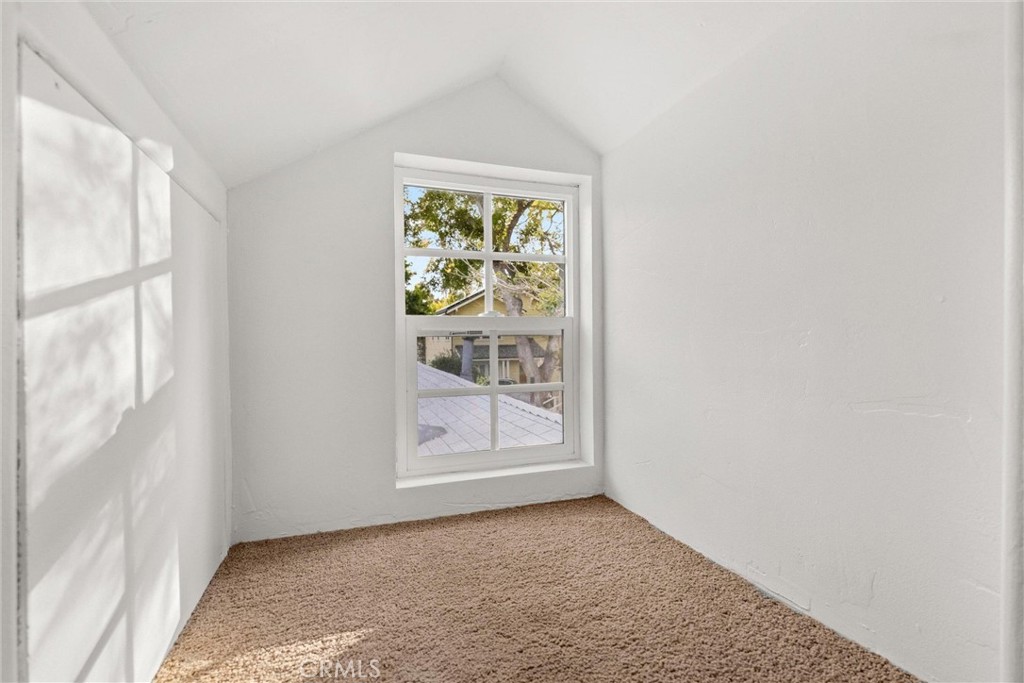 2215 Oak Park Lane