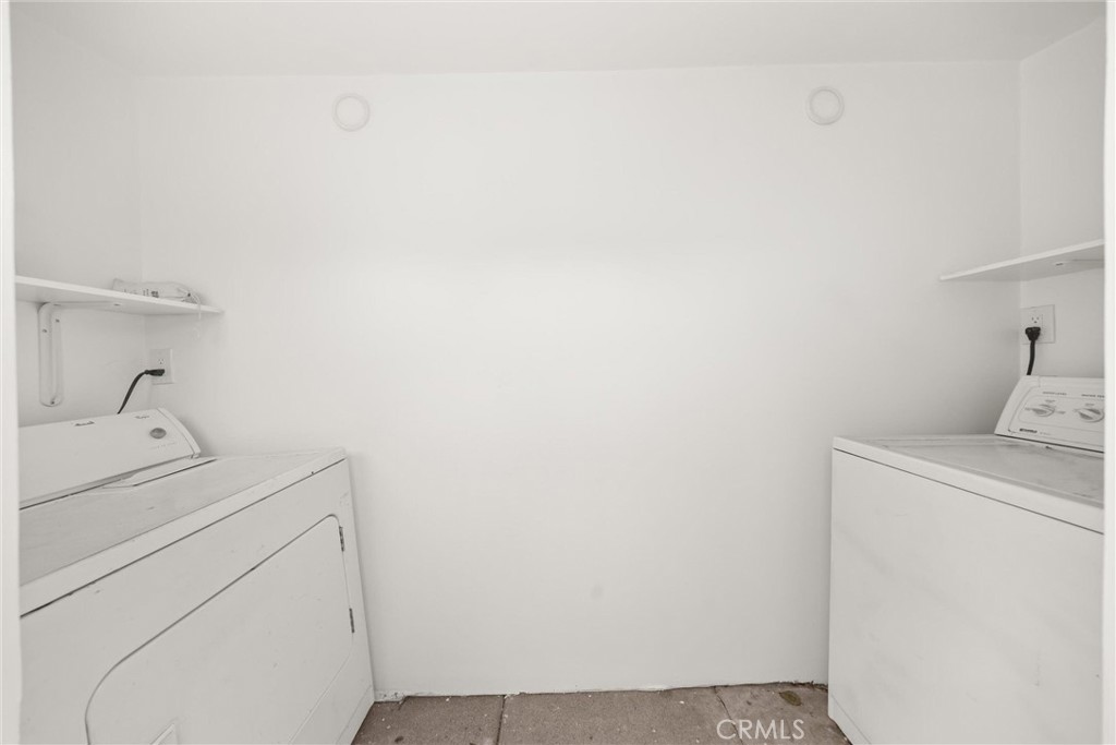 2215 Oak Park Lane