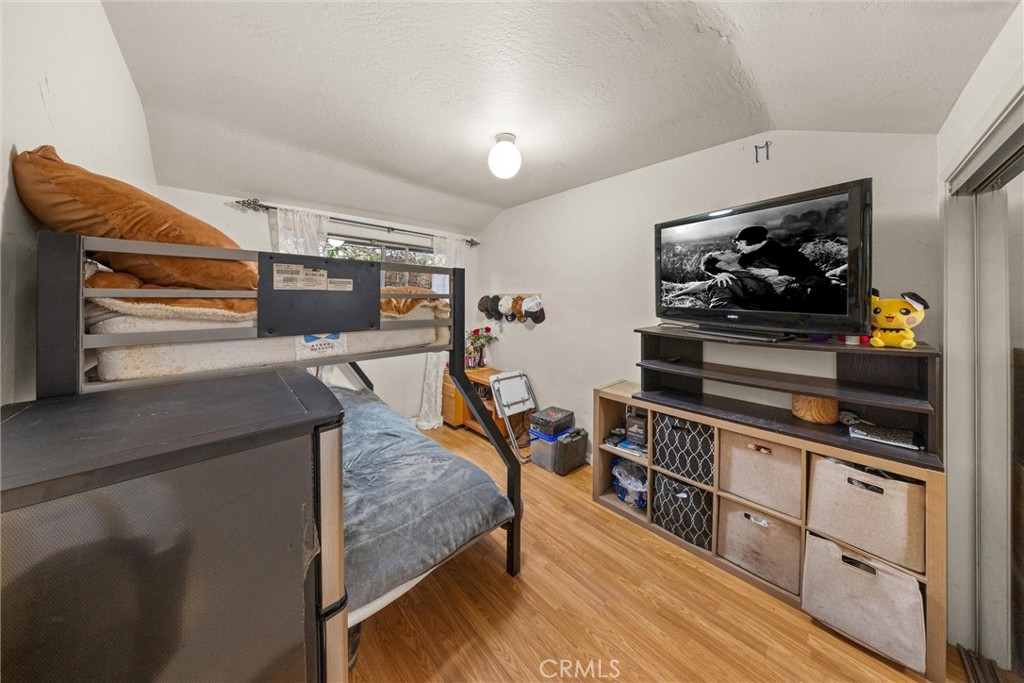 2215 Oak Park Lane
