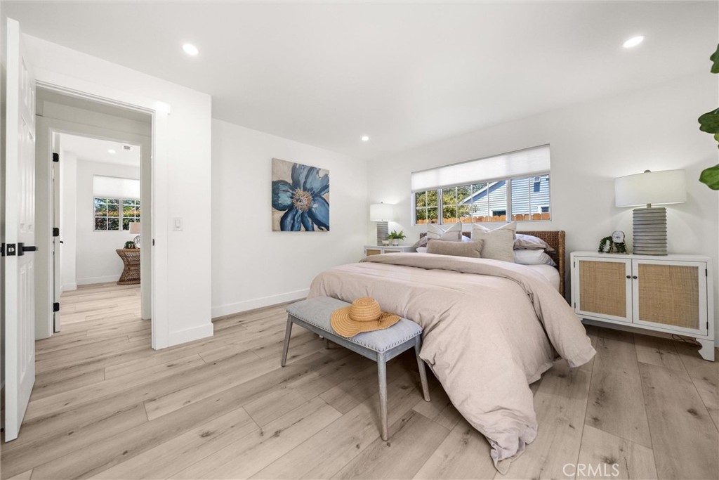 334 W Mission Street