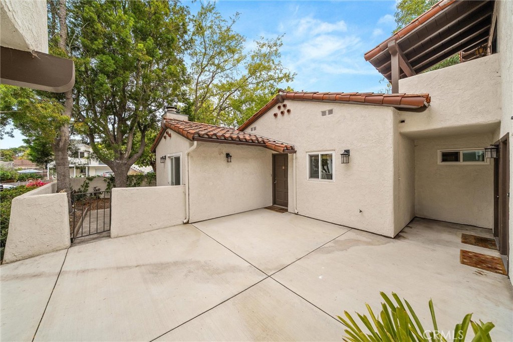 930 Philinda Avenue