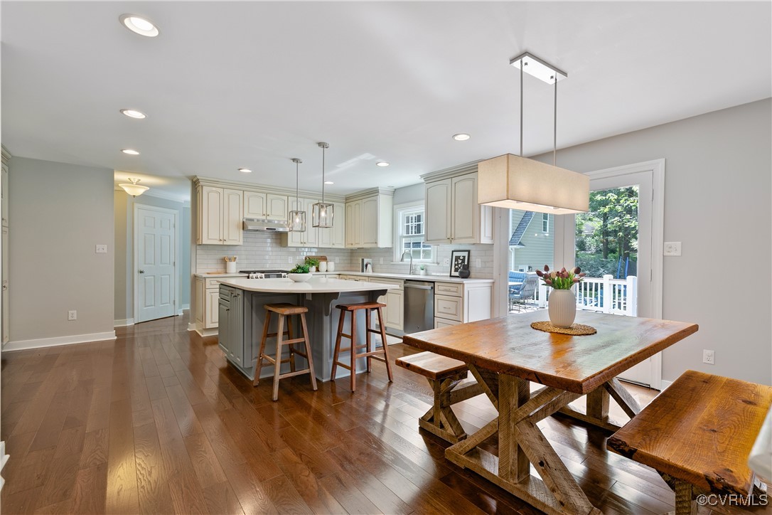 207 Running Cedar Ln