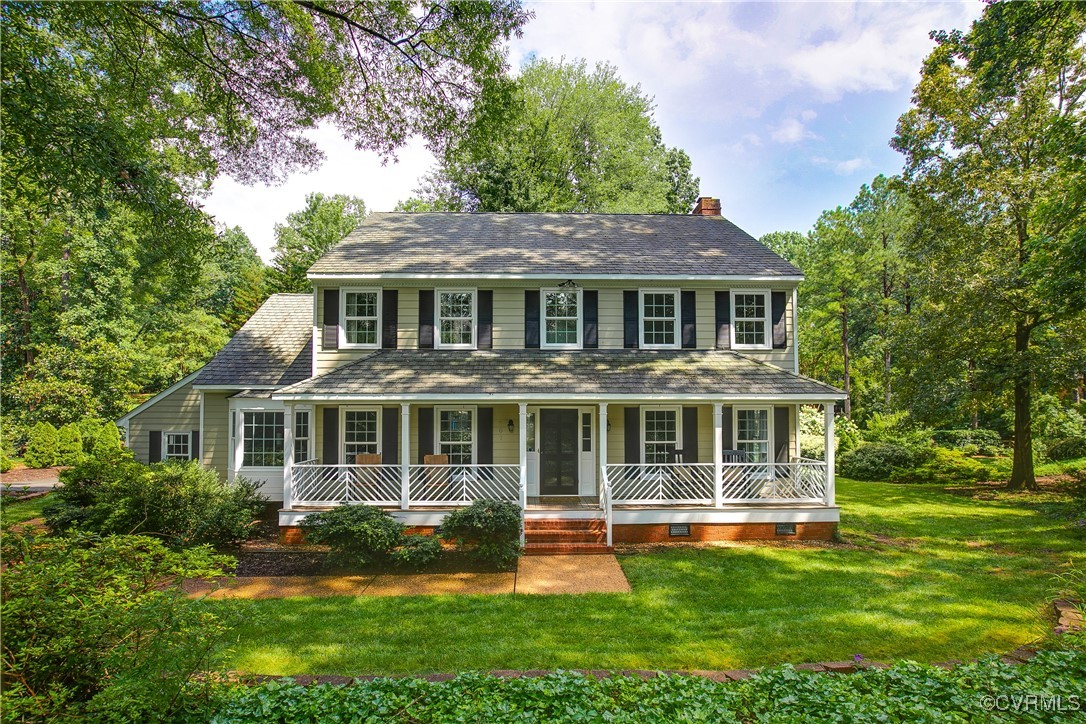 207 Running Cedar Ln