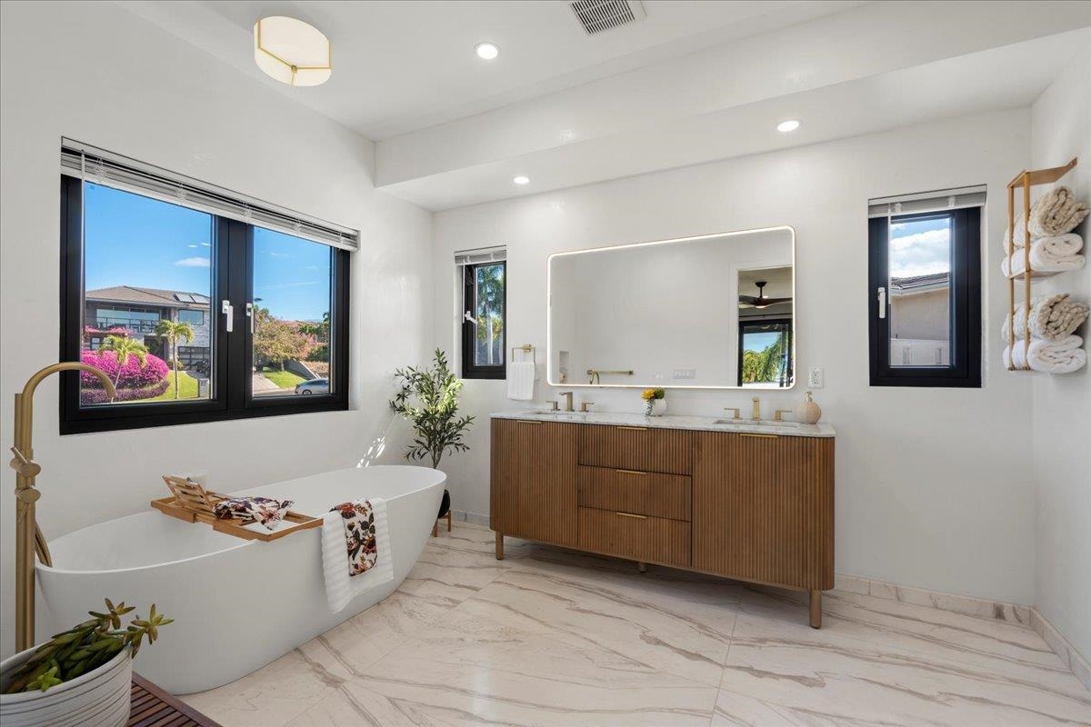 3378 E Lani Ikena Way