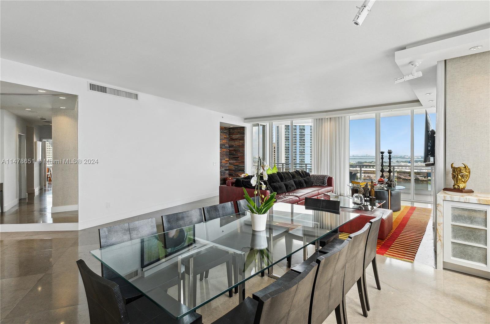 901 Brickell Key Blvd # 3208