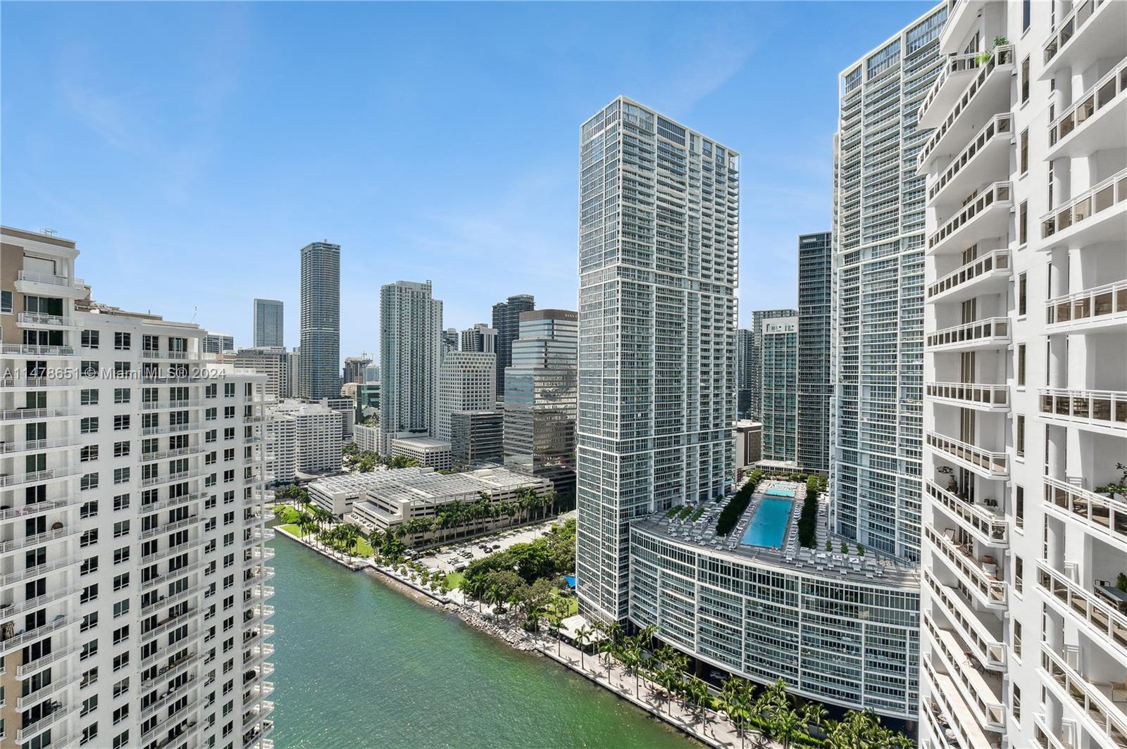 901 Brickell Key Blvd # 3208