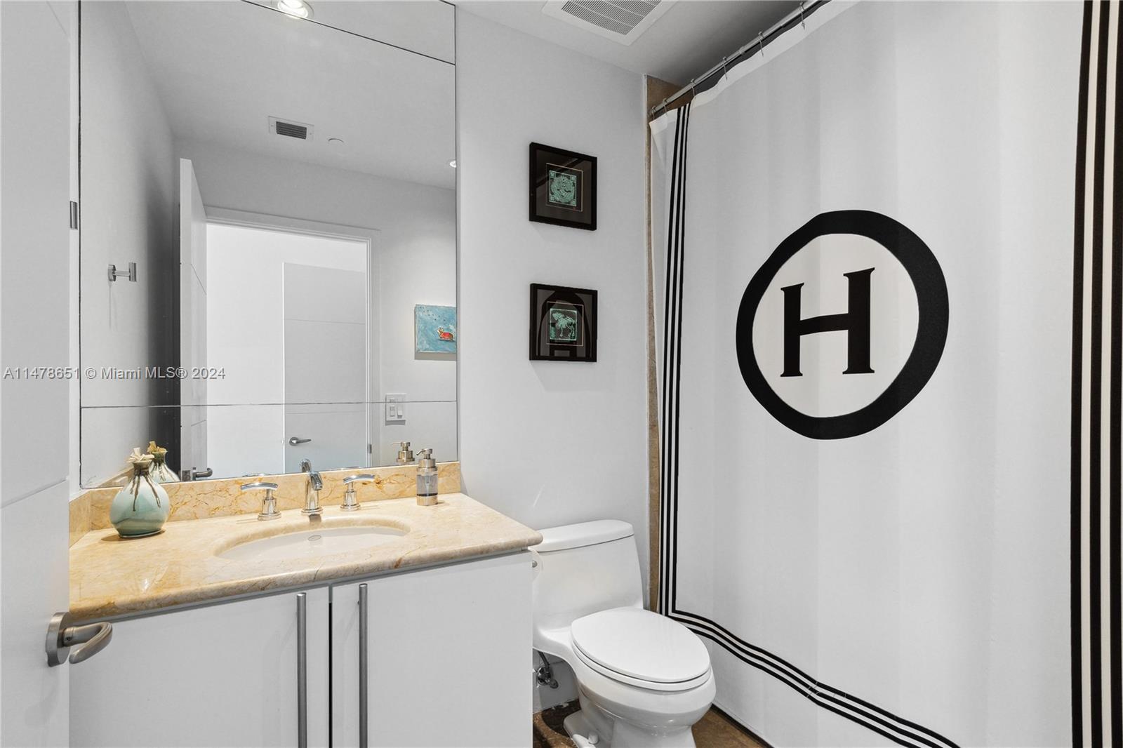 901 Brickell Key Blvd # 3208