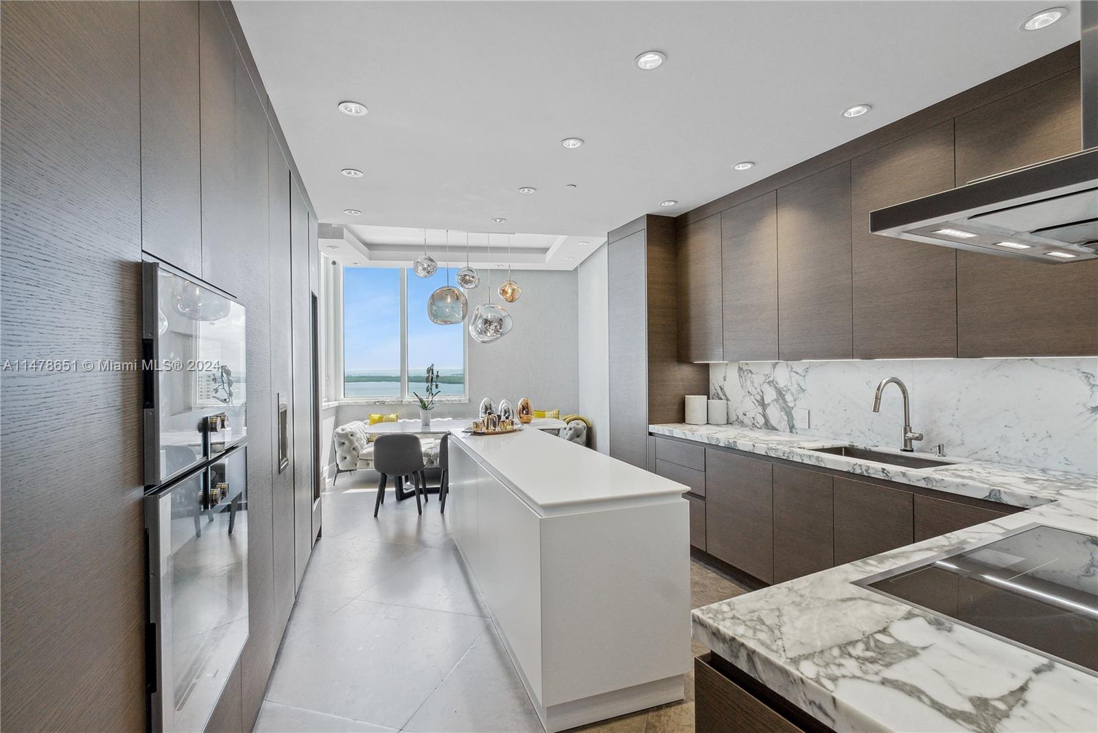 901 Brickell Key Blvd # 3208