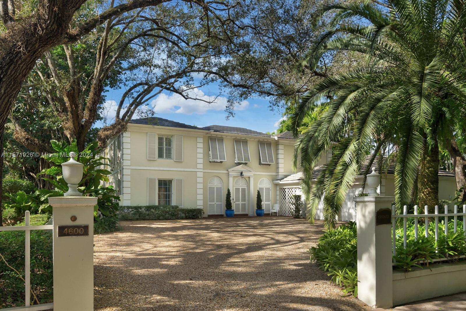 4600 Santa Maria St