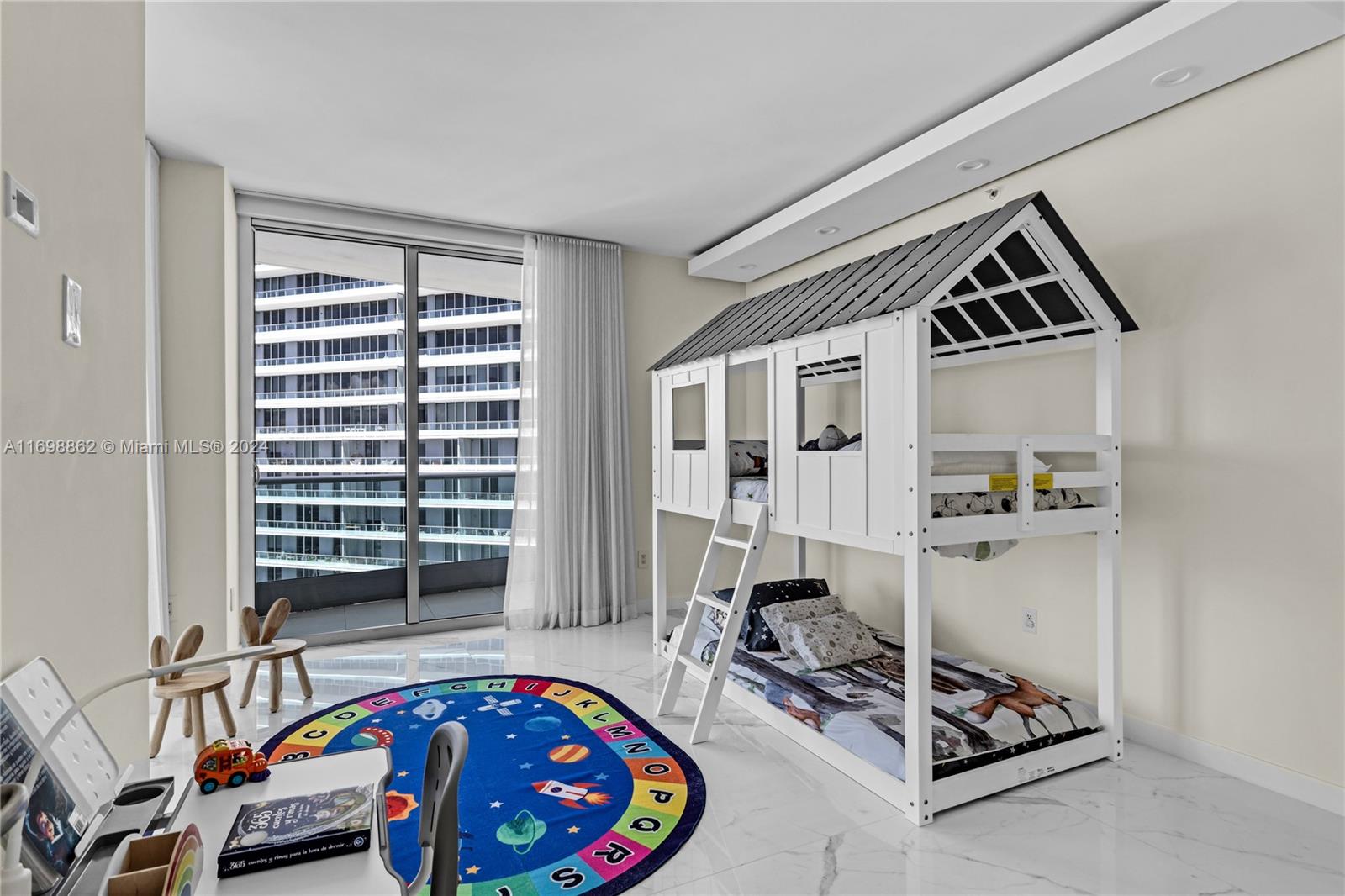 1331 Brickell Bay Dr # 3611