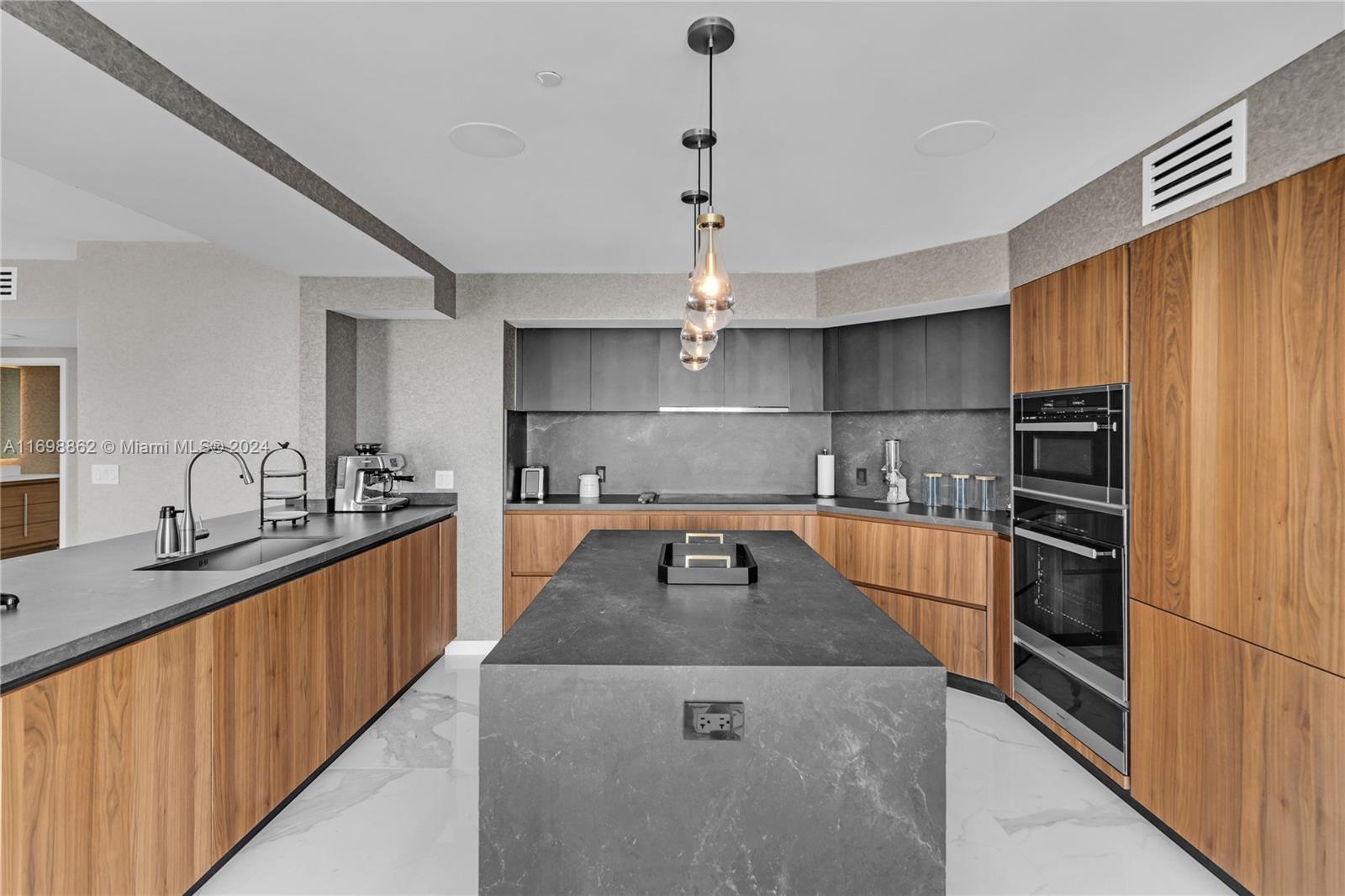 1331 Brickell Bay Dr # 3611