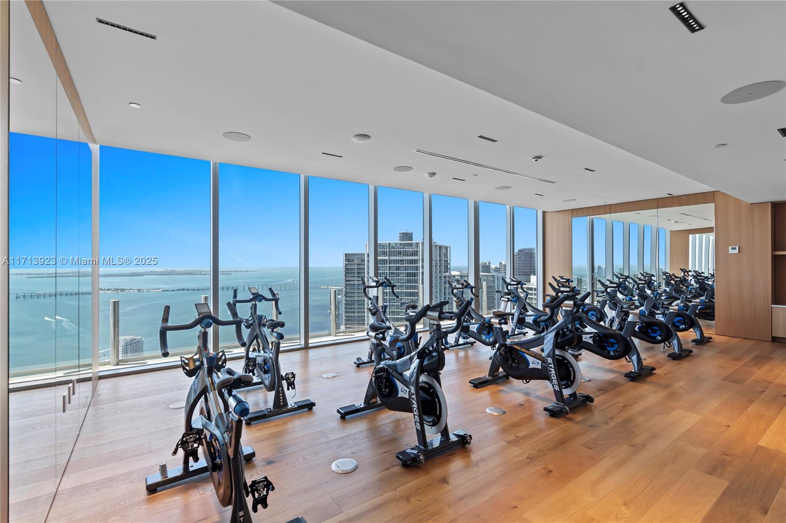 300 Biscayne Blvd Way # 4407