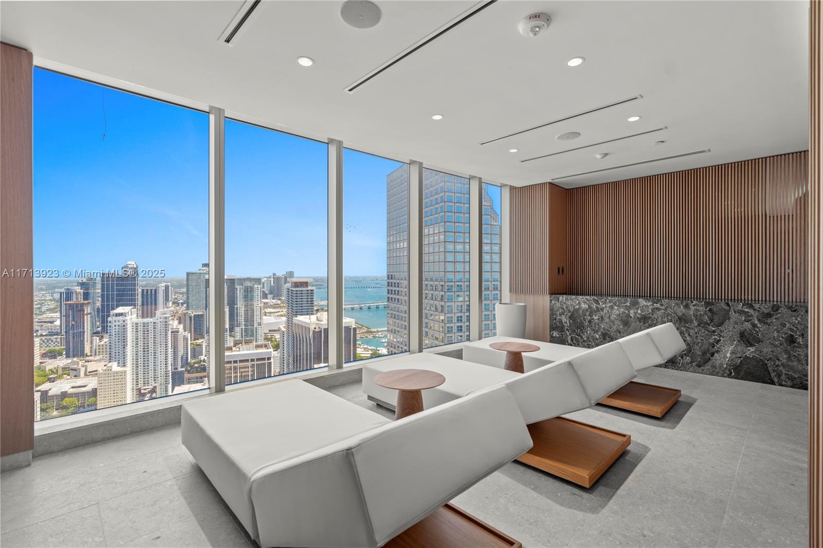 300 Biscayne Blvd Way # 4407