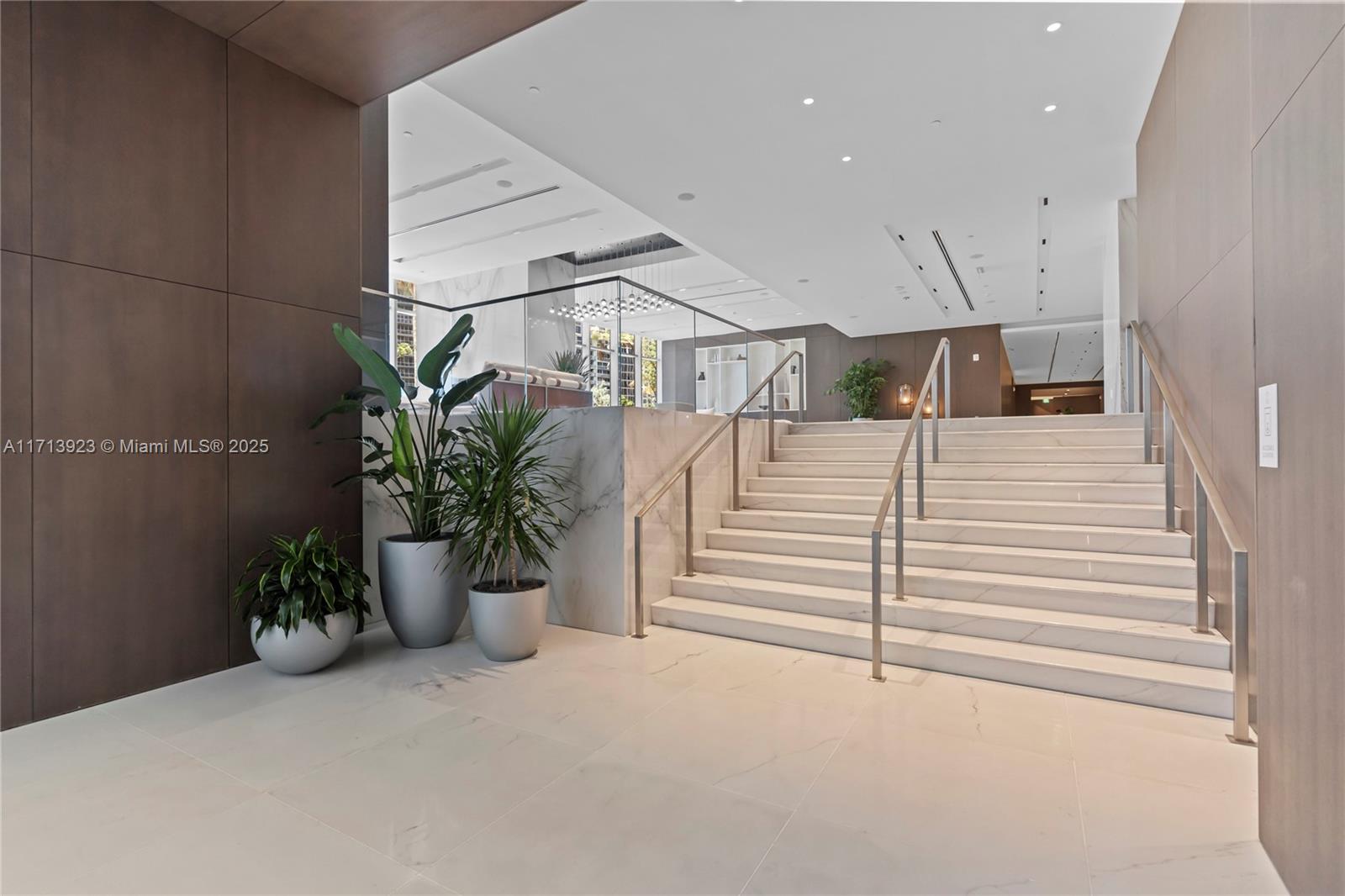 300 Biscayne Blvd Way # 4407