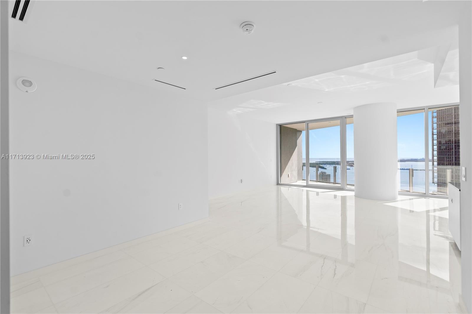 300 Biscayne Blvd Way # 4407